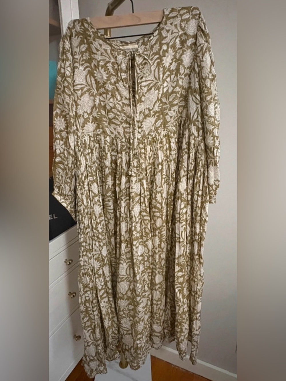 Daughters of India Kyra Midi Olive Size XXL - Picture 2 of 11